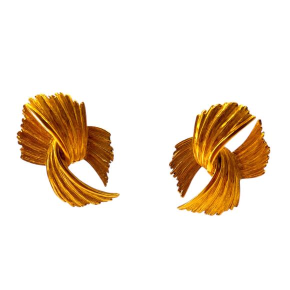 VINTAGE GIVENCHY Womens Earrings Gold Tone Maximalism Butterly 80s/90s - Picture 1 of 9